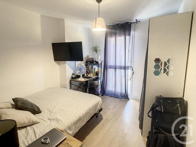 Appartement F2 à louer - 2 pièces - 39.75 m2 - LE HOULME - 76 - HAUTE-NORMANDIE - Century 21 Bruno Ferrand