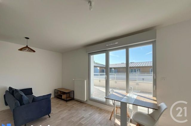 Appartement T2 à louer - 2 pièces - 41.11 m2 - DEVILLE LES ROUEN - 76 - HAUTE-NORMANDIE - Century 21 Bruno Ferrand