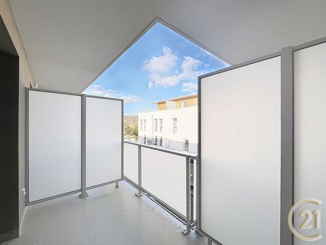 Appartement à louer - 2 pièces - 41.72 m2 - DEVILLE LES ROUEN - 76 - HAUTE-NORMANDIE - Century 21 Bruno Ferrand