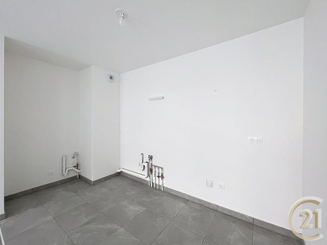 Appartement T3 à louer - 3 pièces - 61.0 m2 - DEVILLE LES ROUEN - 76 - HAUTE-NORMANDIE - Century 21 Bruno Ferrand