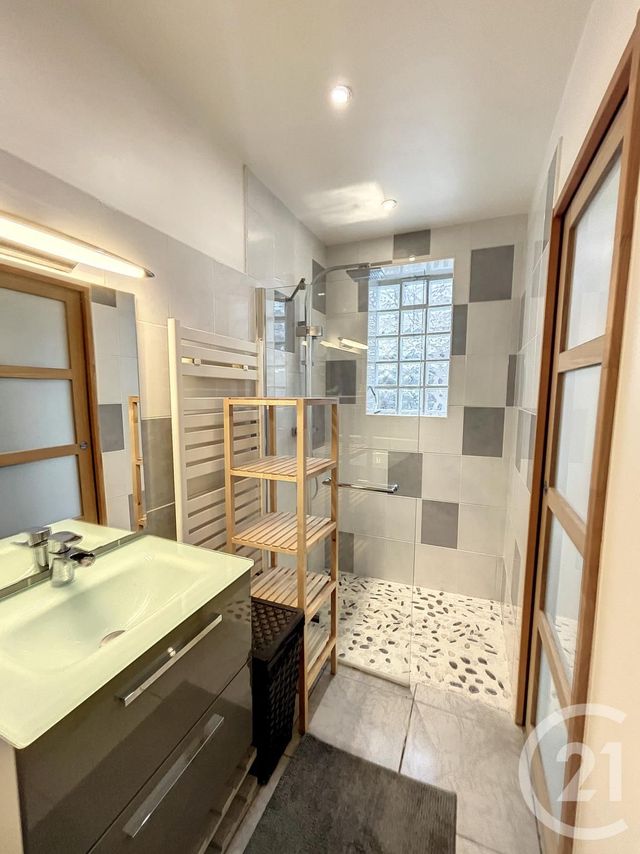 maison à louer - 4 pièces - 70.15 m2 - MAROMME - 76 - HAUTE-NORMANDIE - Century 21 Bruno Ferrand