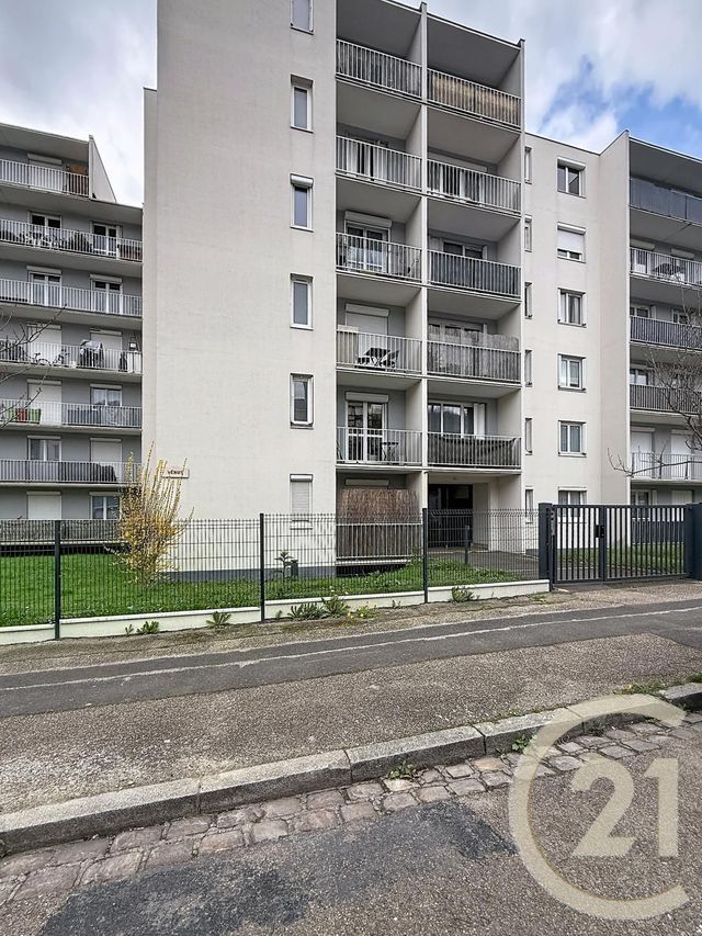 Appartement à vendre - 3 pièces - 59.94 m2 - DEVILLE LES ROUEN - 76 - HAUTE-NORMANDIE - Century 21 Bruno Ferrand