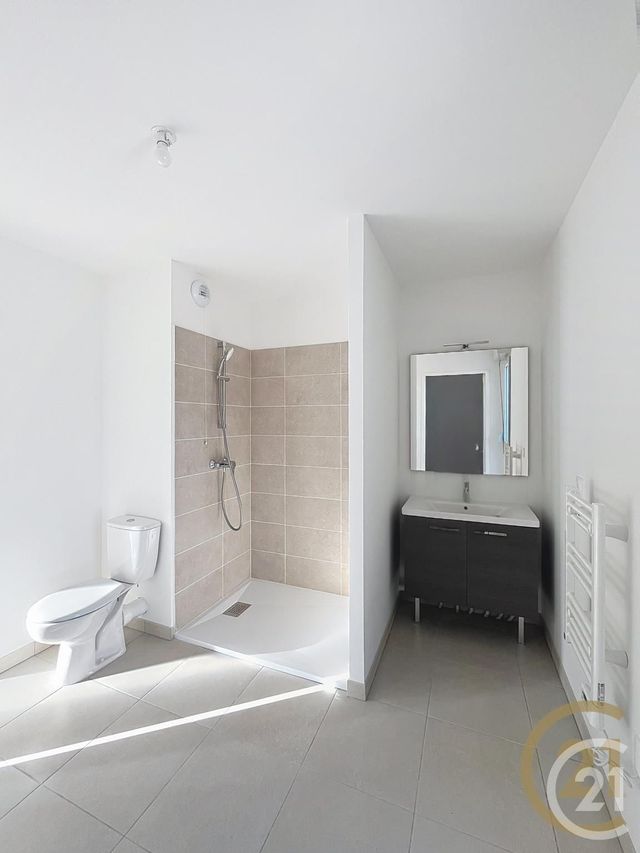 Appartement F1 à louer - 1 pièce - 35.42 m2 - DEVILLE LES ROUEN - 76 - HAUTE-NORMANDIE - Century 21 Bruno Ferrand