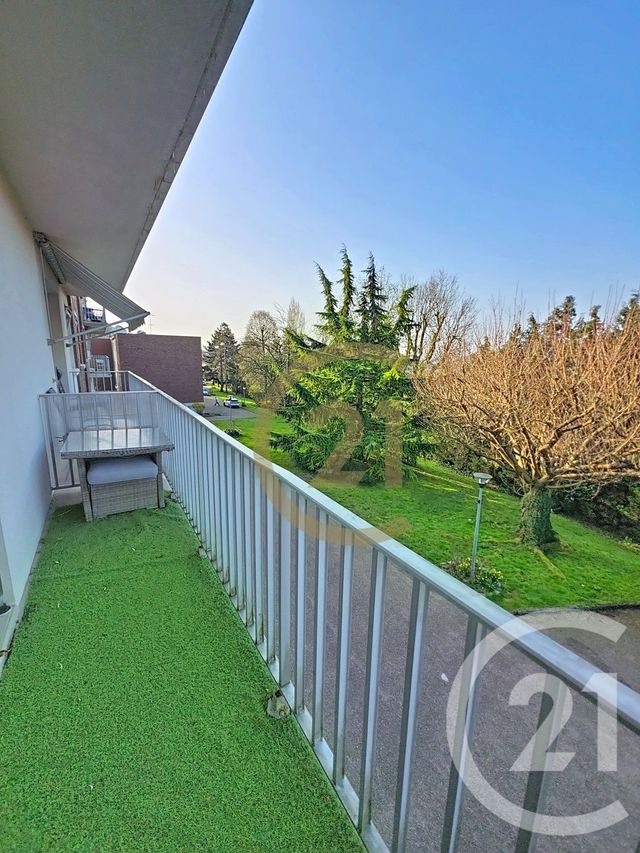 Appartement F4 à louer - 4 pièces - 75.08 m2 - DEVILLE LES ROUEN - 76 - HAUTE-NORMANDIE - Century 21 Bruno Ferrand