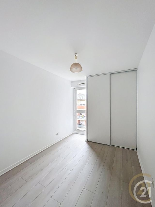 Appartement F4 à louer - 4 pièces - 73.23 m2 - DEVILLE LES ROUEN - 76 - HAUTE-NORMANDIE - Century 21 Bruno Ferrand