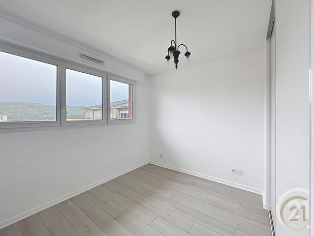 Appartement F4 à louer - 4 pièces - 73.23 m2 - DEVILLE LES ROUEN - 76 - HAUTE-NORMANDIE - Century 21 Bruno Ferrand