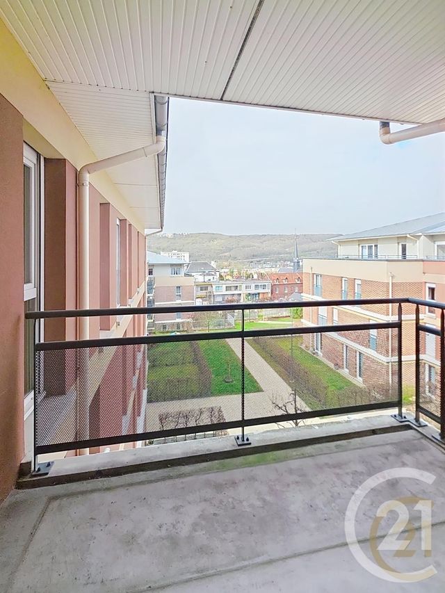 Appartement F4 à louer - 4 pièces - 73.23 m2 - DEVILLE LES ROUEN - 76 - HAUTE-NORMANDIE - Century 21 Bruno Ferrand