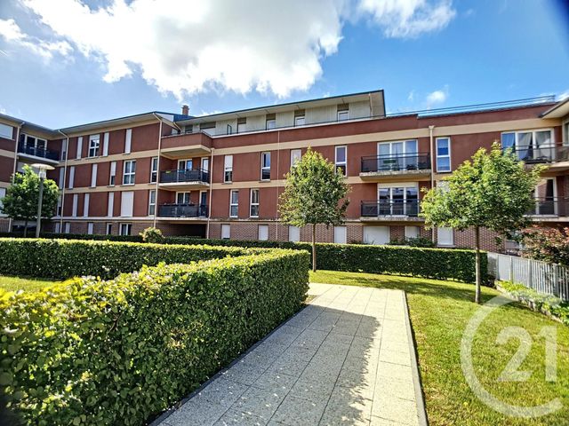 Appartement F4 à louer - 4 pièces - 73.23 m2 - DEVILLE LES ROUEN - 76 - HAUTE-NORMANDIE - Century 21 Bruno Ferrand