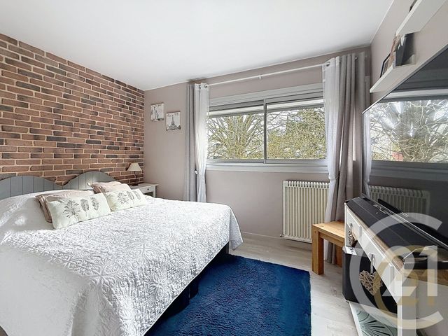 Appartement F5 à vendre - 5 pièces - 92.9 m2 - DEVILLE LES ROUEN - 76 - HAUTE-NORMANDIE - Century 21 Bruno Ferrand