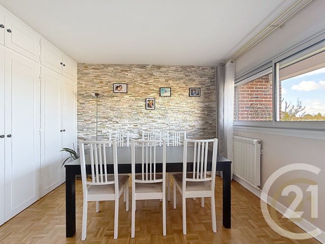 Appartement F5 à vendre - 5 pièces - 92.9 m2 - DEVILLE LES ROUEN - 76 - HAUTE-NORMANDIE - Century 21 Bruno Ferrand