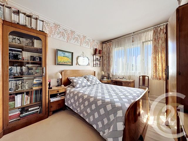 Appartement F5 à vendre - 5 pièces - 92.54 m2 - DEVILLE LES ROUEN - 76 - HAUTE-NORMANDIE - Century 21 Bruno Ferrand