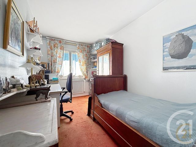Appartement F5 à vendre - 5 pièces - 92.54 m2 - DEVILLE LES ROUEN - 76 - HAUTE-NORMANDIE - Century 21 Bruno Ferrand