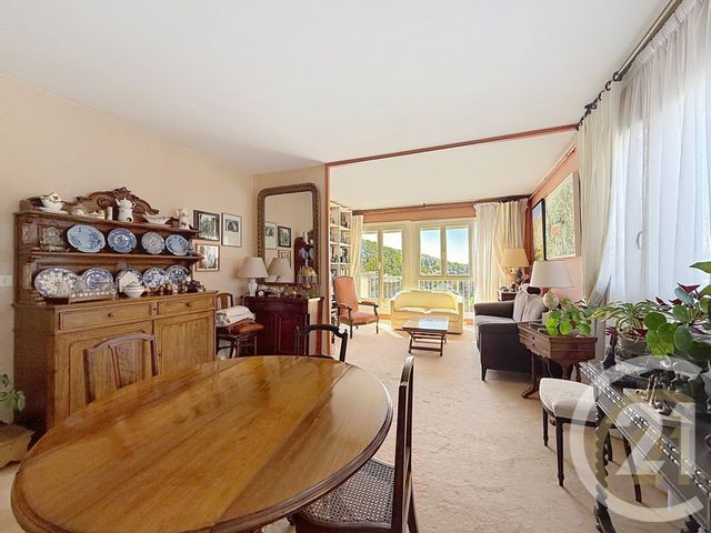 Appartement F5 à vendre - 5 pièces - 92.54 m2 - DEVILLE LES ROUEN - 76 - HAUTE-NORMANDIE - Century 21 Bruno Ferrand