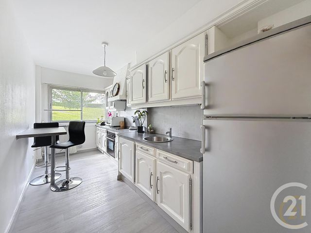 Appartement F5 à vendre - 5 pièces - 86.86 m2 - DEVILLE LES ROUEN - 76 - HAUTE-NORMANDIE - Century 21 Bruno Ferrand