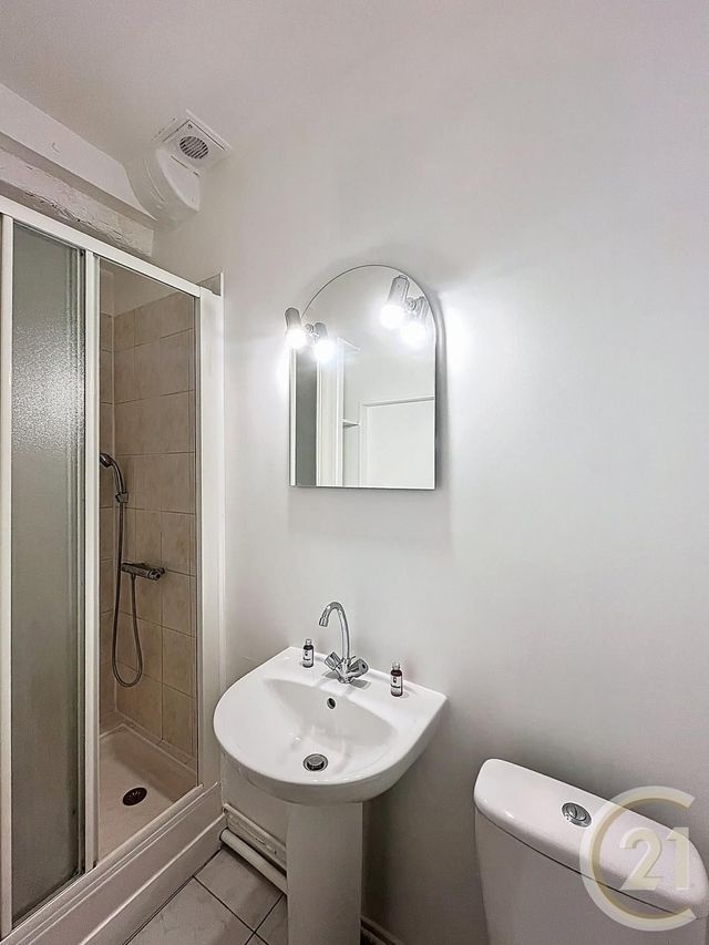 Appartement F1 à louer - 1 pièce - 25.33 m2 - ROUEN - 76 - HAUTE-NORMANDIE - Century 21 Bruno Ferrand