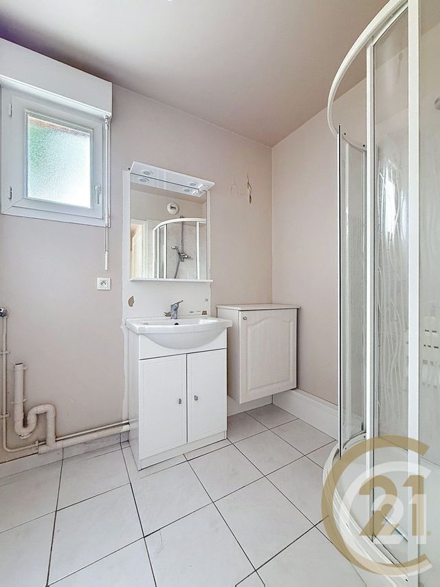 Appartement F3 à vendre - 3 pièces - 72.03 m2 - BONSECOURS - 76 - HAUTE-NORMANDIE - Century 21 Bruno Ferrand