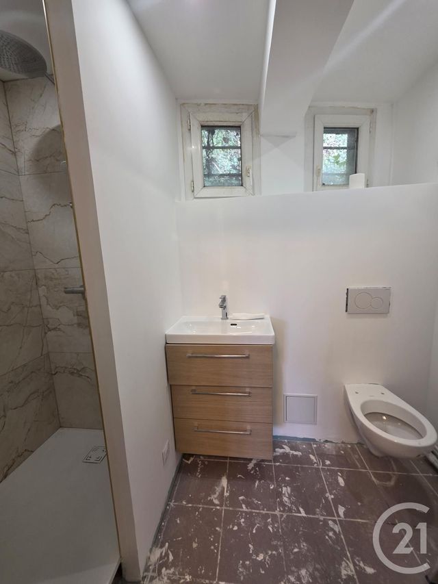 Appartement à louer - 2 pièces - 34.34 m2 - MALAUNAY - 76 - HAUTE-NORMANDIE - Century 21 Bruno Ferrand