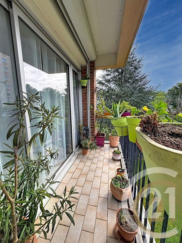 Appartement F4 à vendre - 4 pièces - 75.7 m2 - DEVILLE LES ROUEN - 76 - HAUTE-NORMANDIE - Century 21 Bruno Ferrand