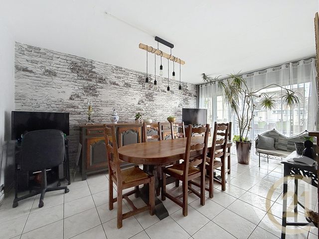 Appartement F4 à vendre - 4 pièces - 75.7 m2 - DEVILLE LES ROUEN - 76 - HAUTE-NORMANDIE - Century 21 Bruno Ferrand