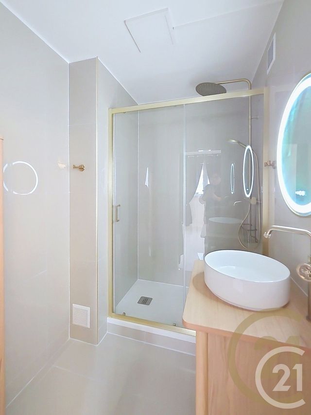 Appartement F4 à louer - 4 pièces - 80.56 m2 - MONT ST AIGNAN - 76 - HAUTE-NORMANDIE - Century 21 Bruno Ferrand