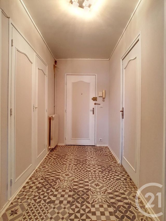 Appartement à vendre - 4 pièces - 84.75 m2 - DEVILLE LES ROUEN - 76 - HAUTE-NORMANDIE - Century 21 Bruno Ferrand