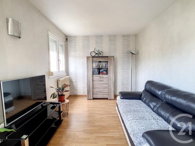 Appartement à vendre - 4 pièces - 84.75 m2 - DEVILLE LES ROUEN - 76 - HAUTE-NORMANDIE - Century 21 Bruno Ferrand