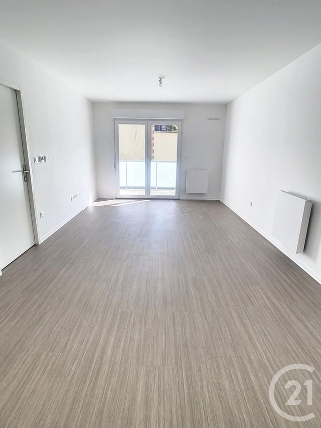 Appartement F2 à louer - 2 pièces - 40.92 m2 - DEVILLE LES ROUEN - 76 - HAUTE-NORMANDIE - Century 21 Bruno Ferrand