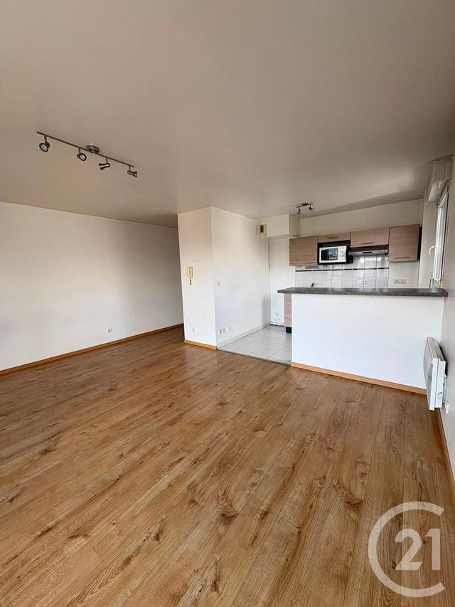 Appartement F3 à louer - 3 pièces - 56.98 m2 - ROUEN - 76 - HAUTE-NORMANDIE - Century 21 Bruno Ferrand