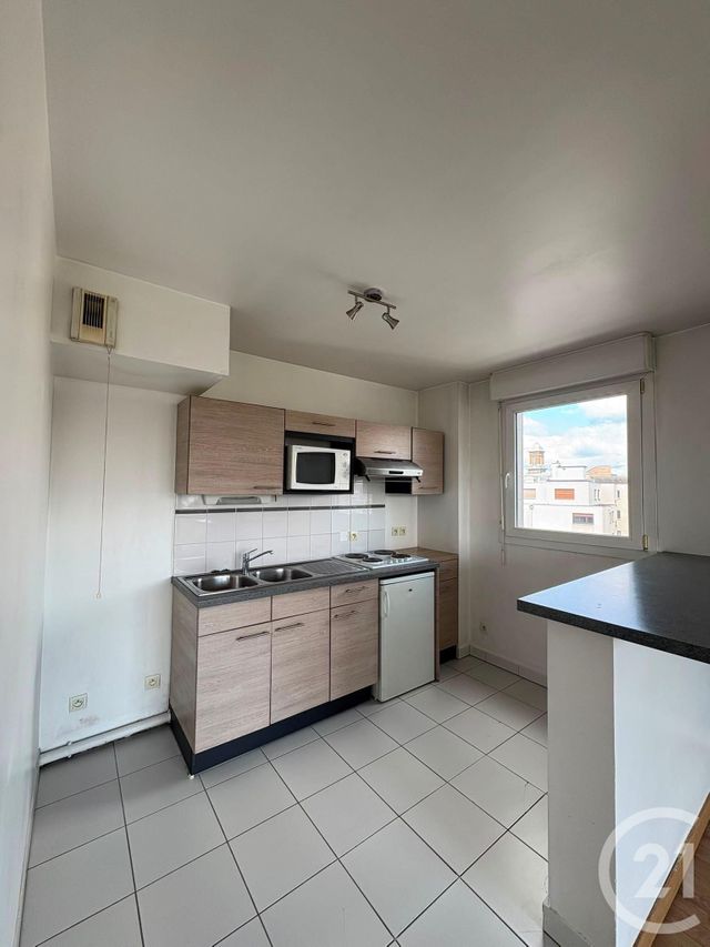 Appartement F3 à louer - 3 pièces - 56.98 m2 - ROUEN - 76 - HAUTE-NORMANDIE - Century 21 Bruno Ferrand