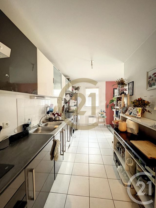 Appartement F4 à louer - 4 pièces - 88.51 m2 - ROUEN - 76 - HAUTE-NORMANDIE - Century 21 Bruno Ferrand