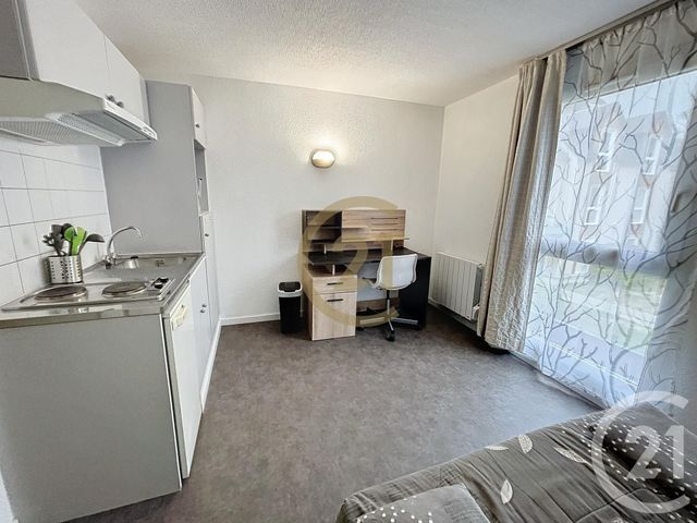 Appartement F1 à louer - 1 pièce - 15.01 m2 - DEVILLE LES ROUEN - 76 - HAUTE-NORMANDIE - Century 21 Bruno Ferrand