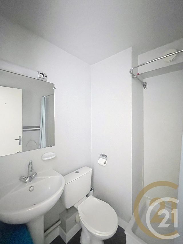 Appartement F1 à louer - 1 pièce - 15.01 m2 - DEVILLE LES ROUEN - 76 - HAUTE-NORMANDIE - Century 21 Bruno Ferrand