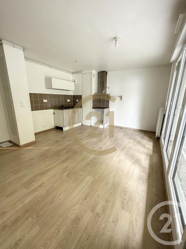 Appartement F2 à louer - 2 pièces - 35.09 m2 - DEVILLE LES ROUEN - 76 - HAUTE-NORMANDIE - Century 21 Bruno Ferrand