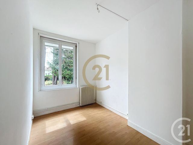 Appartement F3 à louer - 3 pièces - 60.58 m2 - MALAUNAY - 76 - HAUTE-NORMANDIE - Century 21 Bruno Ferrand