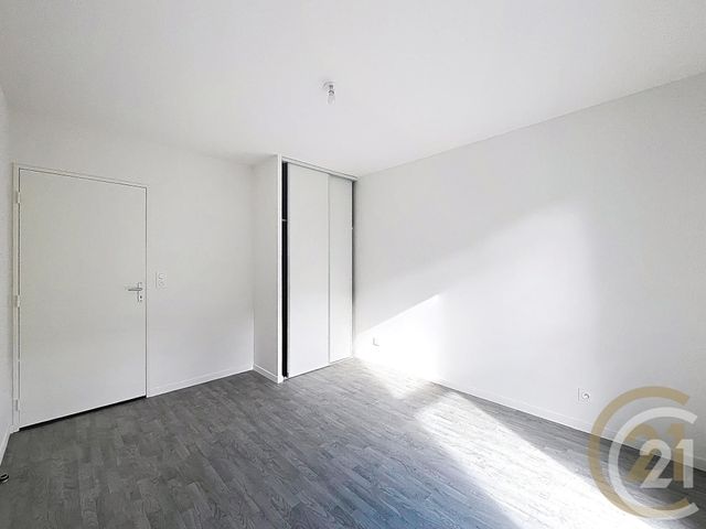 Appartement F3 à louer - 3 pièces - 64.54 m2 - DEVILLE LES ROUEN - 76 - HAUTE-NORMANDIE - Century 21 Bruno Ferrand
