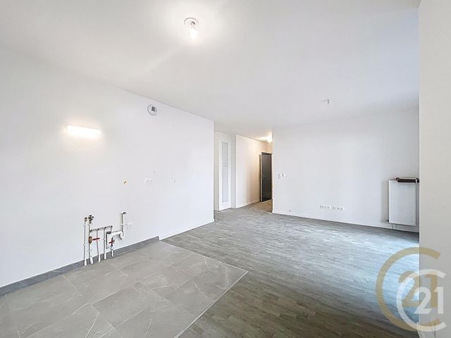 Appartement F3 à louer - 3 pièces - 64.54 m2 - DEVILLE LES ROUEN - 76 - HAUTE-NORMANDIE - Century 21 Bruno Ferrand