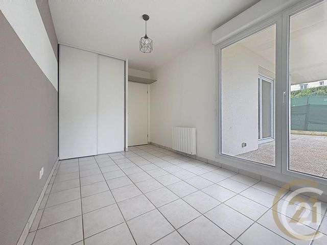 Appartement F2 à louer - 2 pièces - 51.72 m2 - CANTELEU - 76 - HAUTE-NORMANDIE - Century 21 Bruno Ferrand