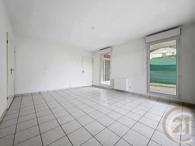 Appartement F2 à louer - 2 pièces - 51.72 m2 - CANTELEU - 76 - HAUTE-NORMANDIE - Century 21 Bruno Ferrand