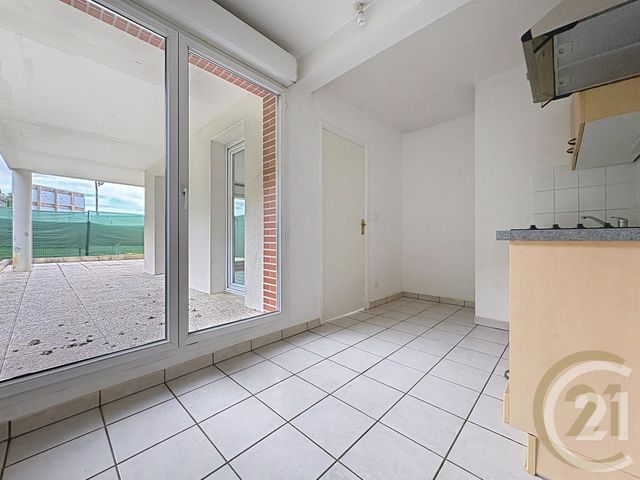 Appartement F2 à louer - 2 pièces - 51.72 m2 - CANTELEU - 76 - HAUTE-NORMANDIE - Century 21 Bruno Ferrand