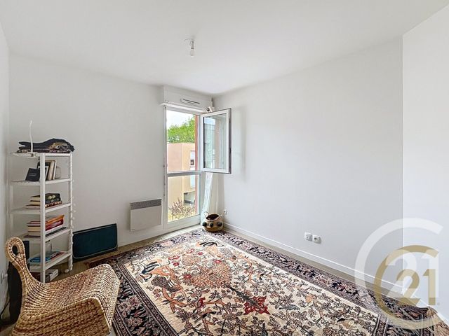 Appartement F3 à louer - 5 pièces - 86.0 m2 - DEVILLE LES ROUEN - 76 - HAUTE-NORMANDIE - Century 21 Bruno Ferrand