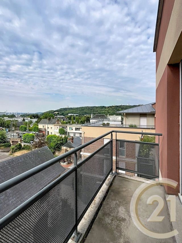 Appartement F3 à louer - 5 pièces - 86.0 m2 - DEVILLE LES ROUEN - 76 - HAUTE-NORMANDIE - Century 21 Bruno Ferrand
