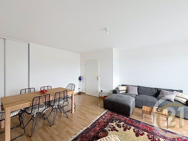 Appartement F3 à louer - 5 pièces - 86.0 m2 - DEVILLE LES ROUEN - 76 - HAUTE-NORMANDIE - Century 21 Bruno Ferrand