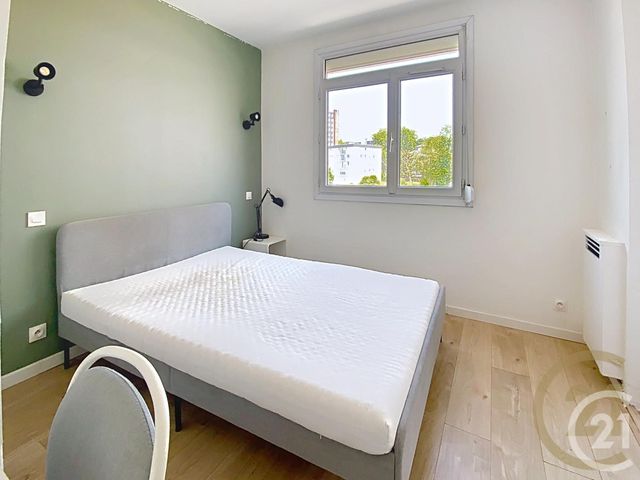 Appartement à louer - 4 pièces - 67.2 m2 - DEVILLE LES ROUEN - 76 - HAUTE-NORMANDIE - Century 21 Bruno Ferrand