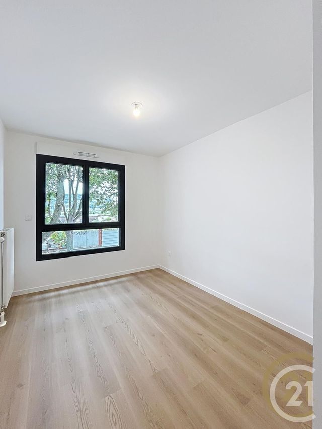 Appartement F3 à louer - 3 pièces - 62.66 m2 - SOTTEVILLE LES ROUEN - 76 - HAUTE-NORMANDIE - Century 21 Bruno Ferrand