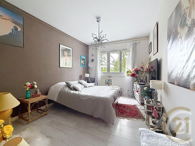 Appartement F4 à vendre - 4 pièces - 80.59 m2 - DEVILLE LES ROUEN - 76 - HAUTE-NORMANDIE - Century 21 Bruno Ferrand