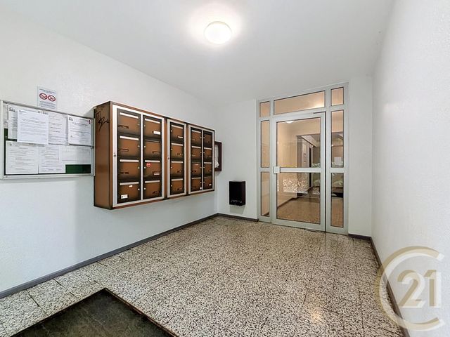 Appartement F4 à vendre - 4 pièces - 80.59 m2 - DEVILLE LES ROUEN - 76 - HAUTE-NORMANDIE - Century 21 Bruno Ferrand