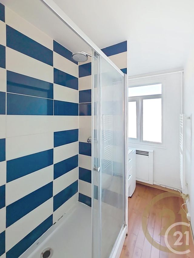 Appartement F3 à louer - 3 pièces - 55.93 m2 - DEVILLE LES ROUEN - 76 - HAUTE-NORMANDIE - Century 21 Bruno Ferrand