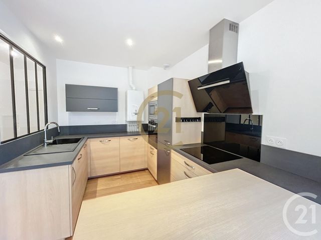 Appartement F3 à louer - 3 pièces - 64.06 m2 - DEVILLE LES ROUEN - 76 - HAUTE-NORMANDIE - Century 21 Bruno Ferrand