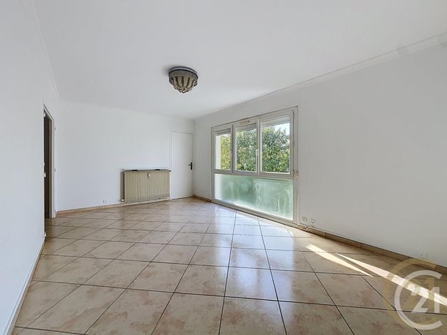 Appartement F4 à vendre - 4 pièces - 77.56 m2 - DEVILLE LES ROUEN - 76 - HAUTE-NORMANDIE - Century 21 Bruno Ferrand