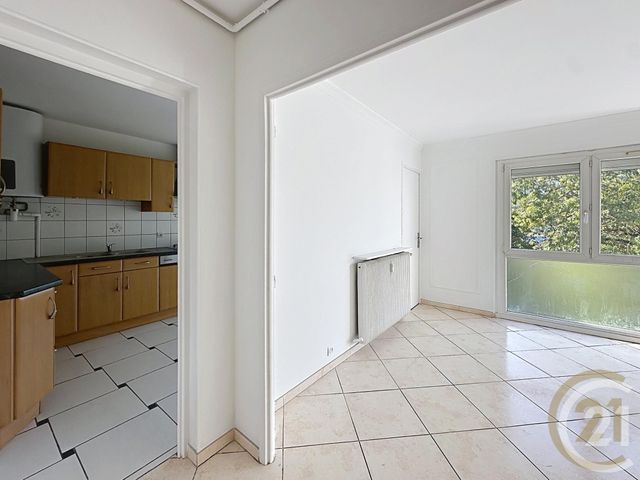 Appartement F4 à vendre - 4 pièces - 77.56 m2 - DEVILLE LES ROUEN - 76 - HAUTE-NORMANDIE - Century 21 Bruno Ferrand